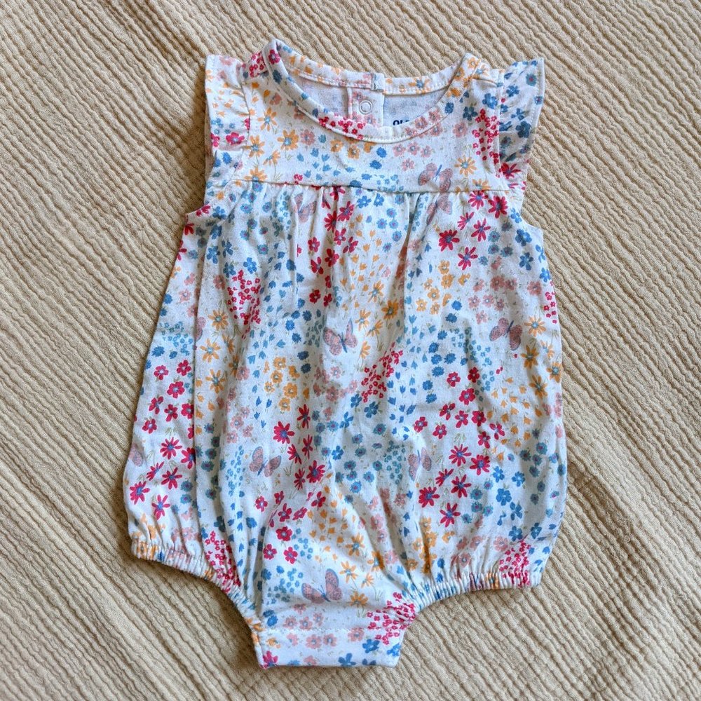 4 for $20 💖 | 0-3M | Baby Girl Bubble suit - NWOT